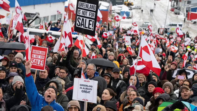 groenland-protest-trump-drohungen-demonstration-1769779426113.jpg